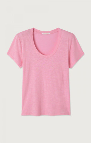 American Vintage Jacksonville T-Shirt mit U-Ausschnitt. Weiches, strukturiertes Material und zeitloser Schnitt – ein vielseitiges Basic für jeden Tag.