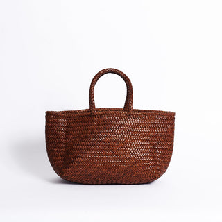 von hand geflochtene ledertasche in brown von ayre